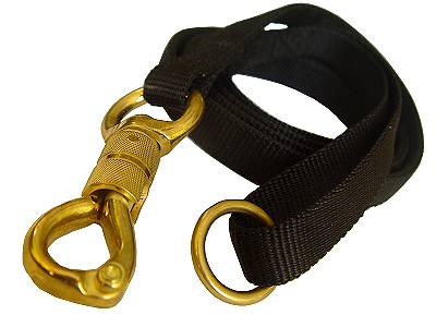Very comfortable walking dog leash with swivel